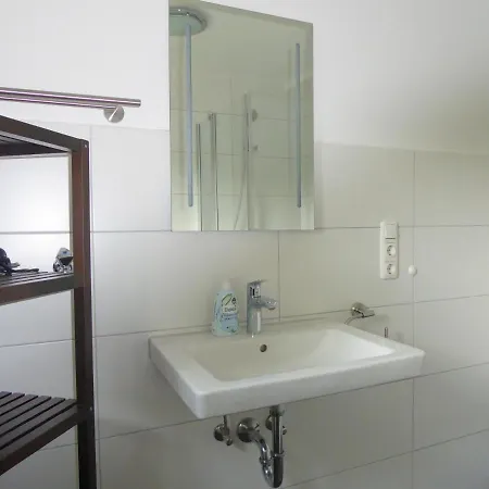 Paris 6 Pers Wifi In Near Lift *