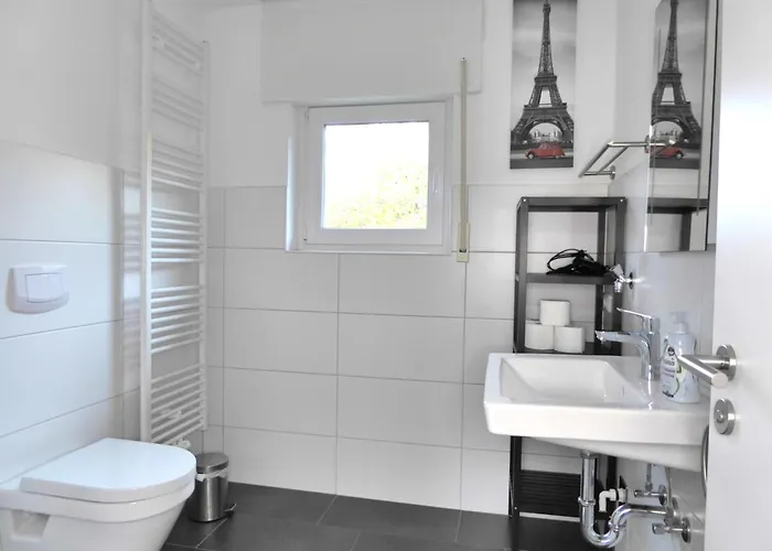 Paris 6 Pers Wifi In Near Lift Apartamento Winterberg